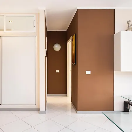 Home2book With Terrace & Pool In 公寓 *