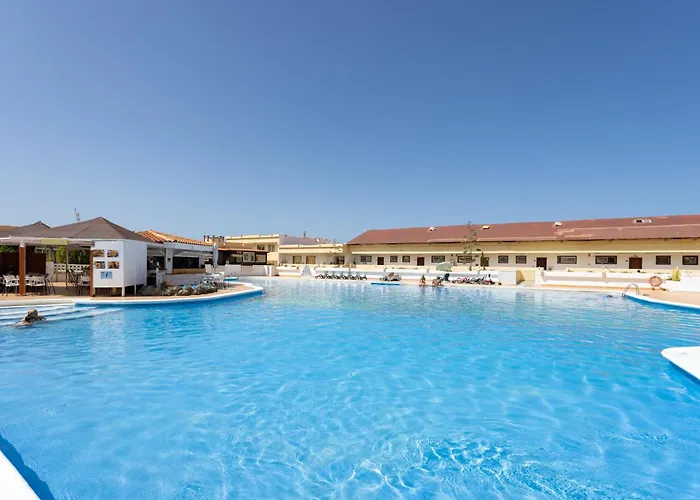 Appartamento Home2book With Terrace & Pool In