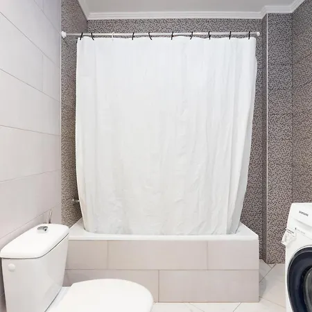 Home2book With Terrace & Pool In * Адехе